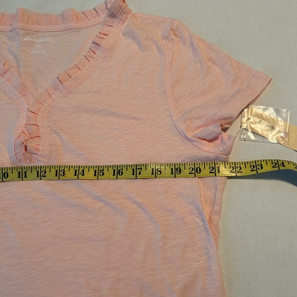 Eddie Bauer Women’s Keyhole Light Pink Shirt NWT XL - Picture 5 of 6